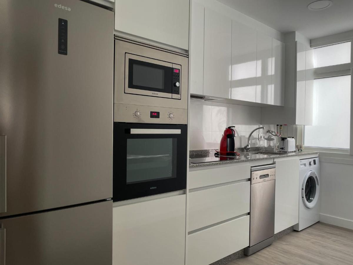 Housingcoruna Riazor Playa A Coruña Zewnętrze zdjęcie