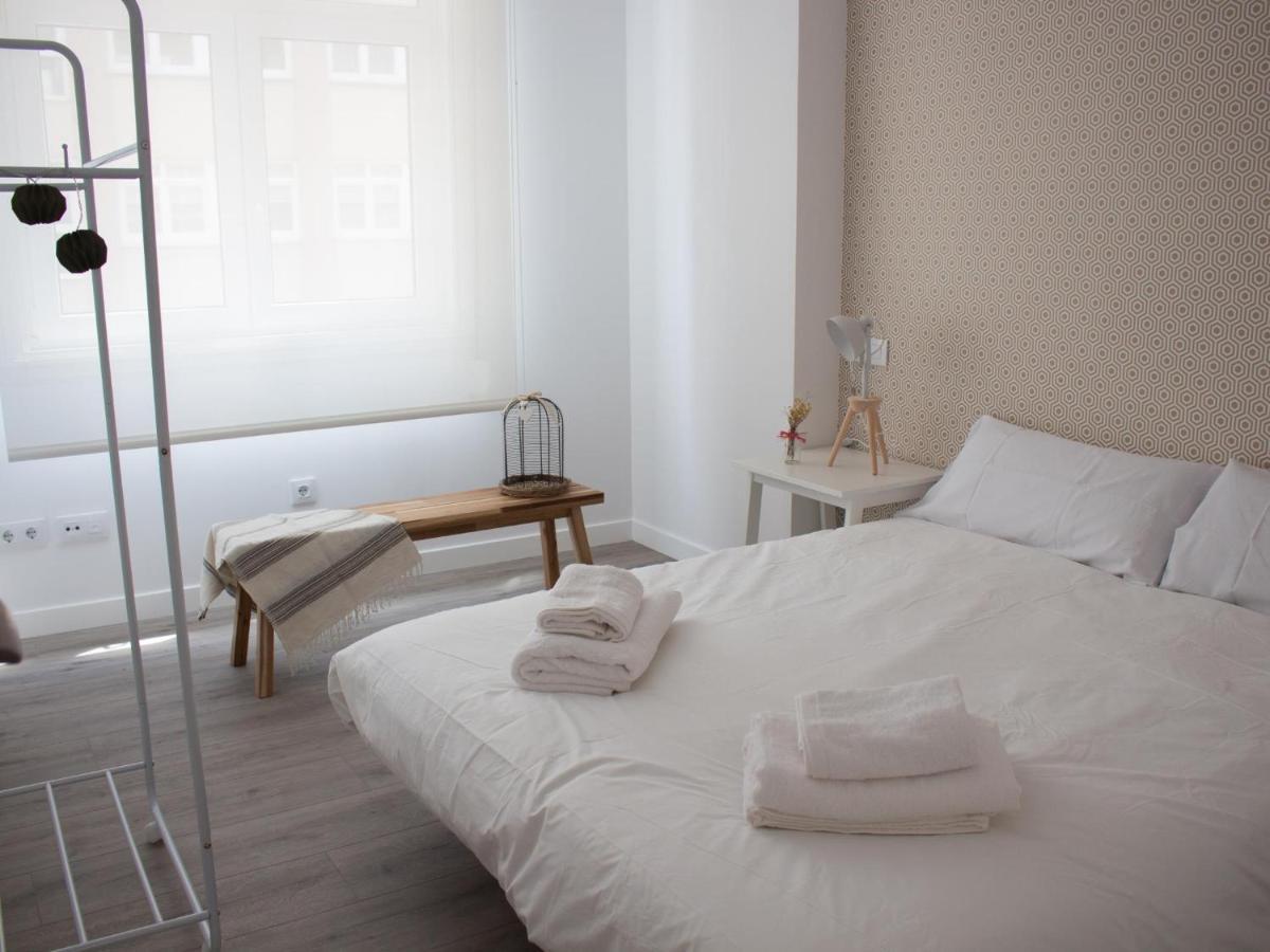 Housingcoruna Riazor Playa A Coruña Zewnętrze zdjęcie