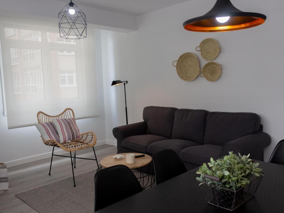 Housingcoruna Riazor Playa A Coruña Zewnętrze zdjęcie